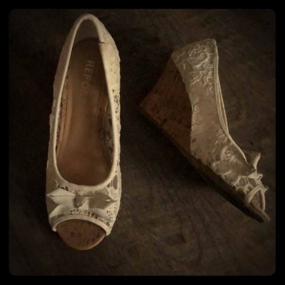 Wedges - Picture 1 of 1